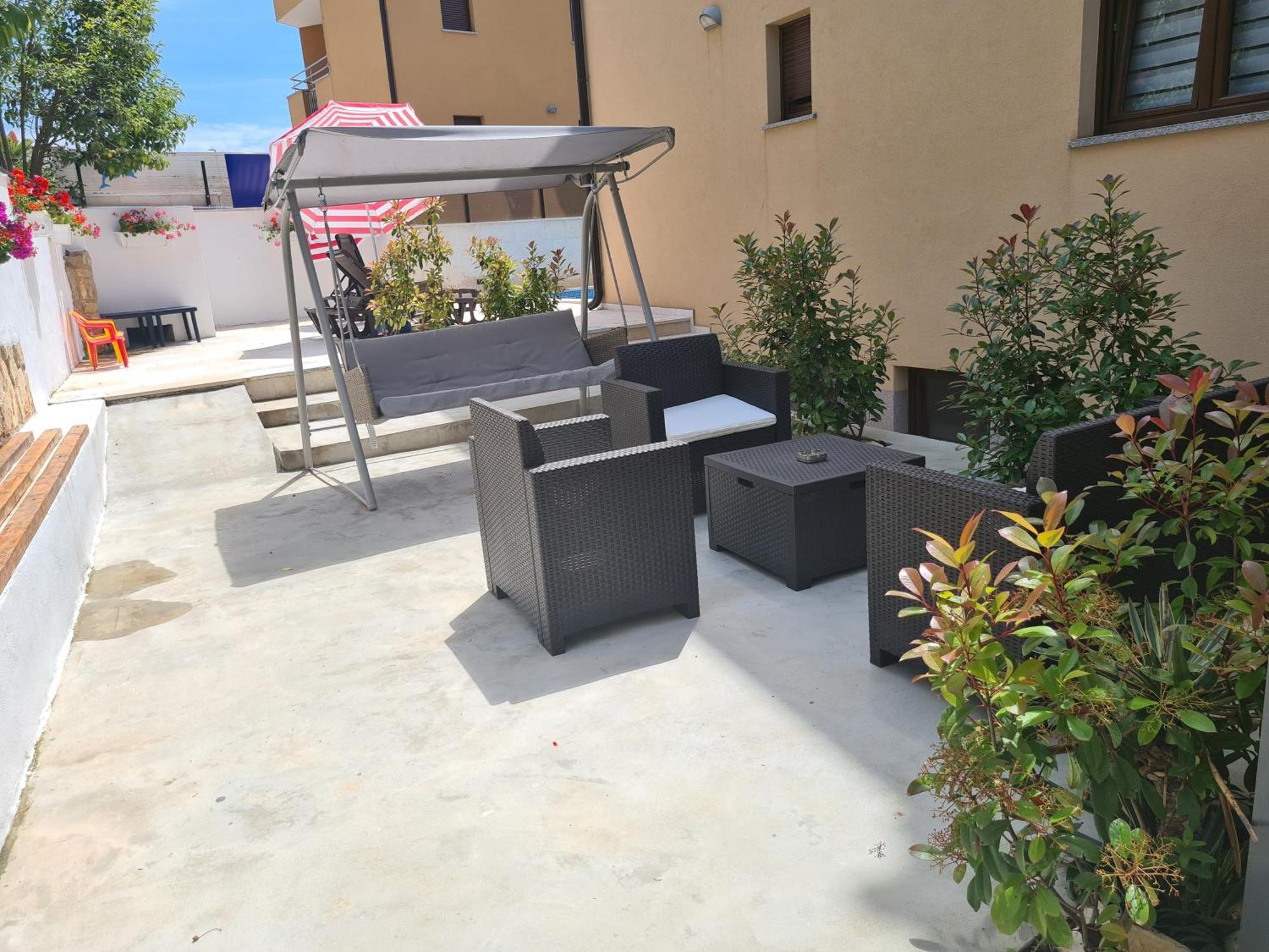 Villa Patricija-Apartmani Porec Ngoại thất bức ảnh